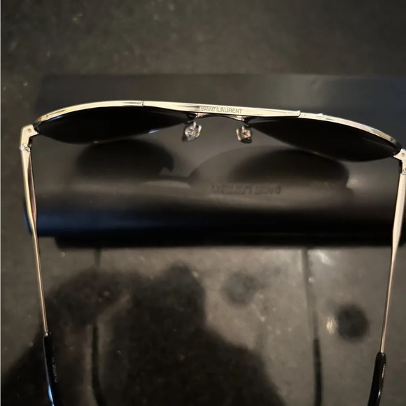 Saint Laurent Gold Aviators - Picture 9 of 16
